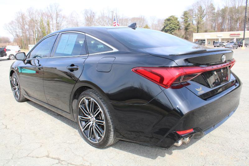 Toyota Avalon XSE 2019