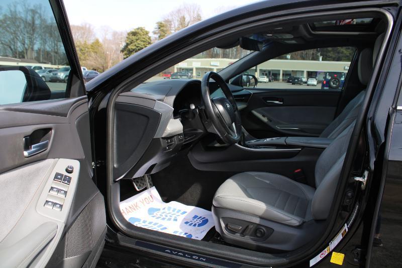 Toyota Avalon XSE 2019