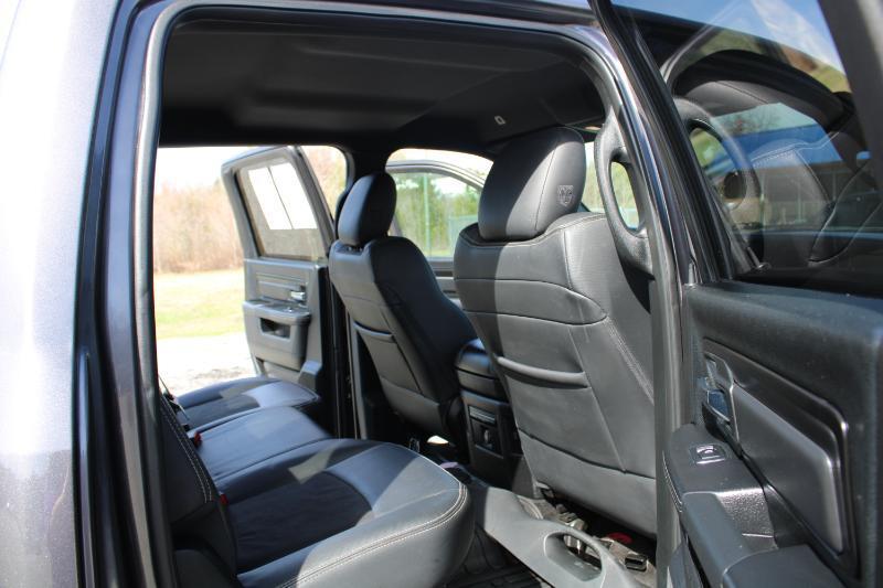 RAM 1500 Rebel Crew Cab SWB 4WD 2017