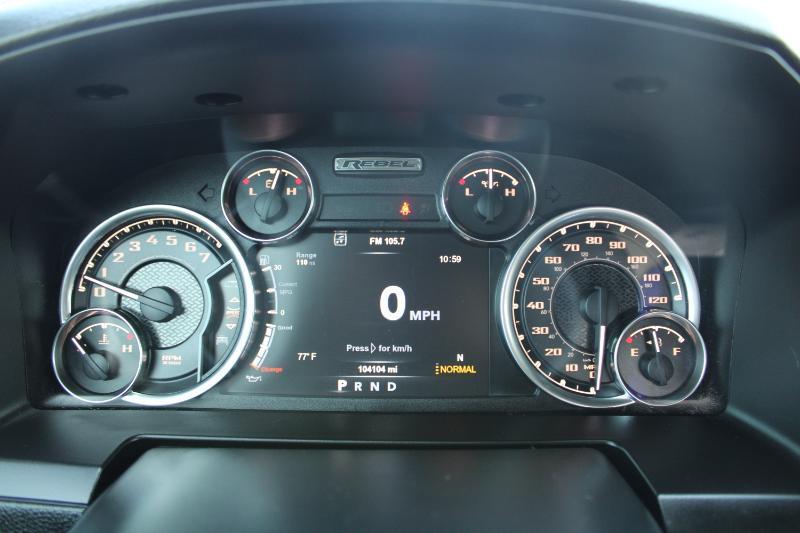 RAM 1500 Rebel Crew Cab SWB 4WD 2017