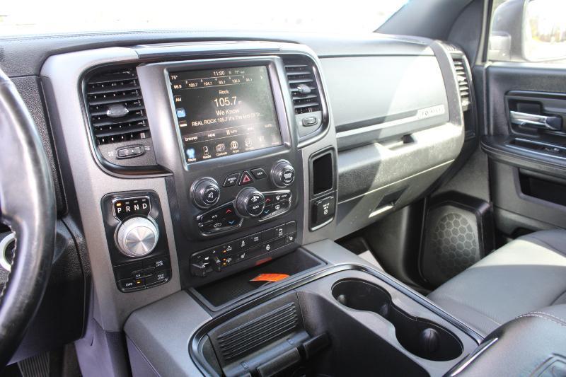 RAM 1500 Rebel Crew Cab SWB 4WD 2017