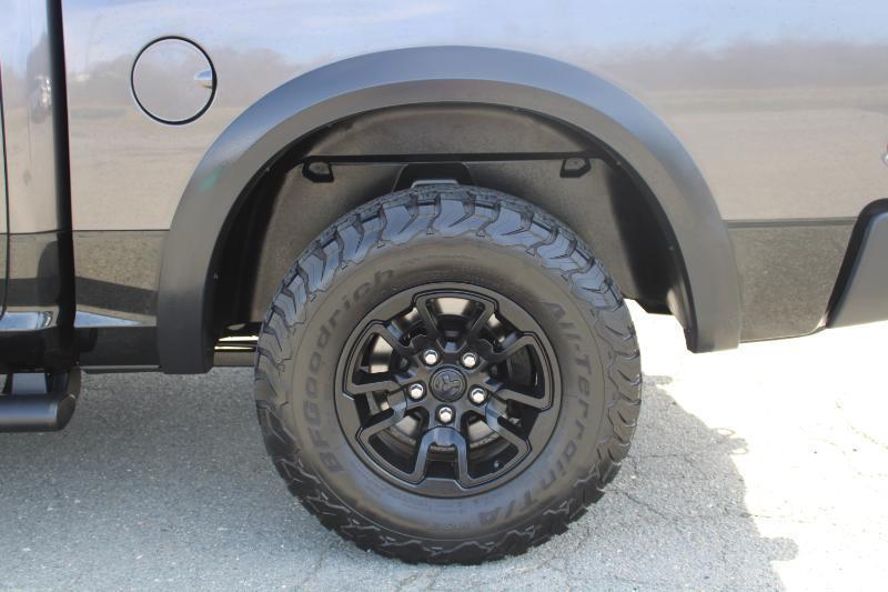 RAM 1500 Rebel Crew Cab SWB 4WD 2017