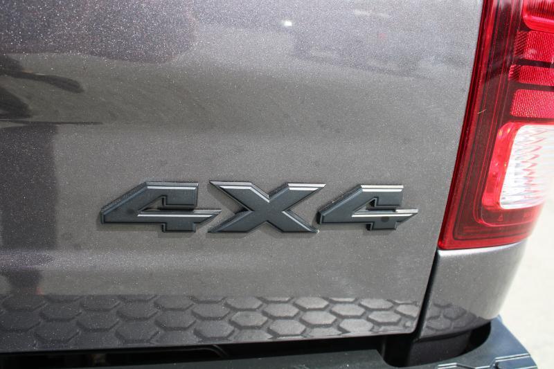 RAM 1500 Rebel Crew Cab SWB 4WD 2017