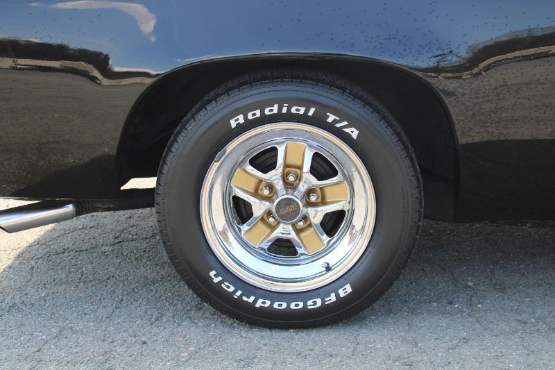 Oldsmobile Cutlass Salon 442 1985