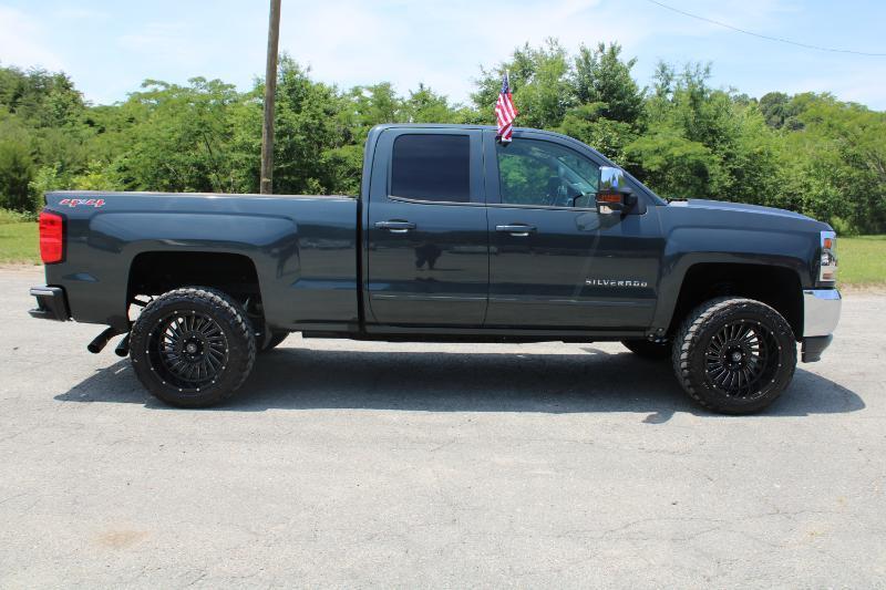 Chevrolet Silverado 1500 LT Double Cab 4WD 2017