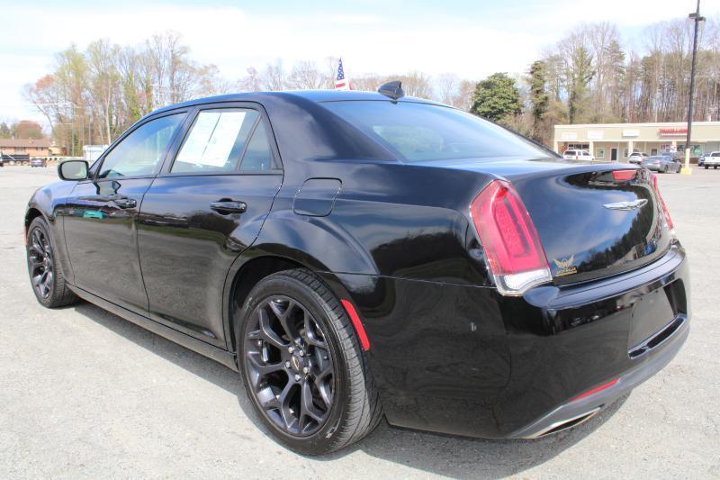 Chrysler 300 S RWD 2019