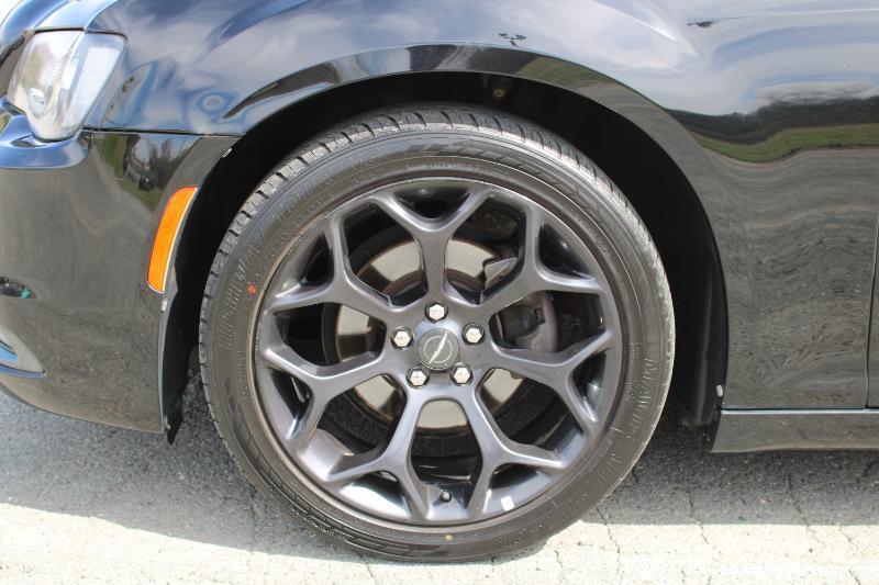 Chrysler 300 S RWD 2019