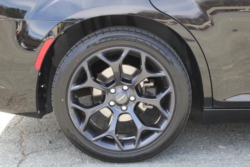 Chrysler 300 S RWD 2019