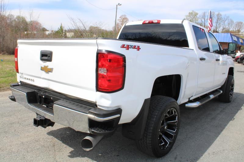 Chevrolet Silverado 2500HD Work Truck Crew Cab Short Box 4WD 2019