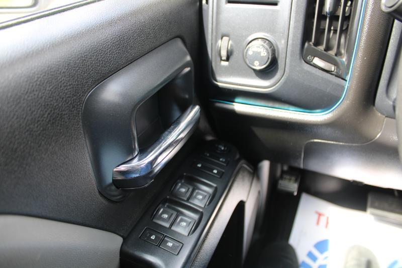 Chevrolet Silverado 2500HD Work Truck Crew Cab Short Box 4WD 2019