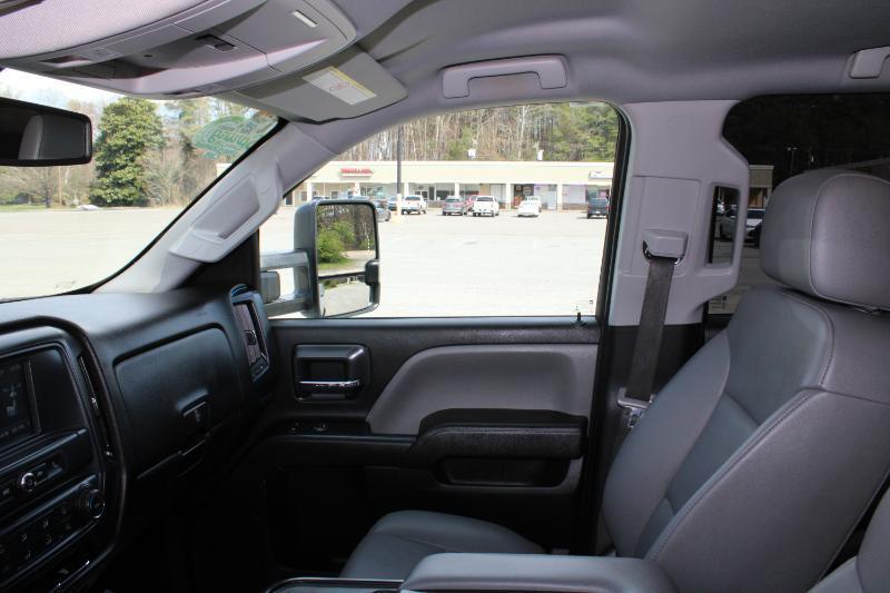 Chevrolet Silverado 2500HD Work Truck Crew Cab Short Box 4WD 2019