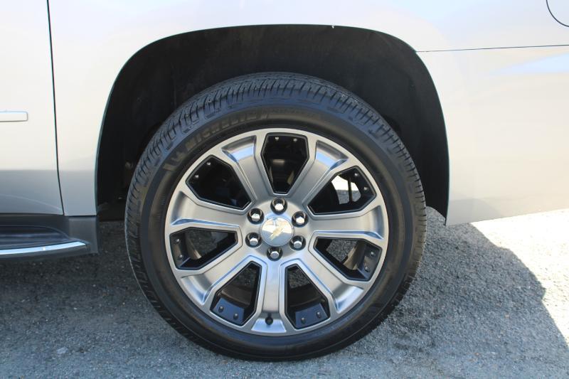 Chevrolet Suburban LTZ 4WD 2016