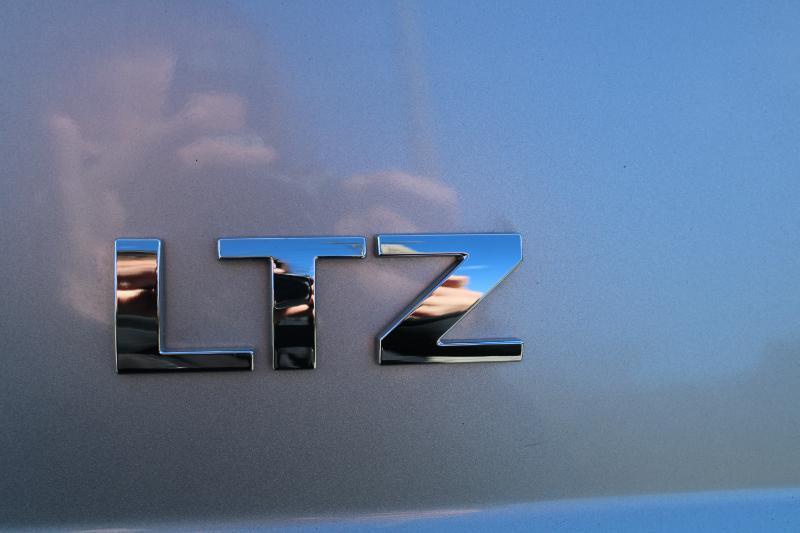 Chevrolet Suburban LTZ 4WD 2016