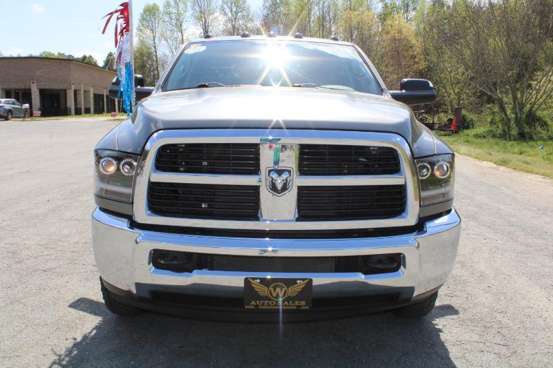 RAM 3500 SLT Crew Cab LWB 4WD DRW 2012