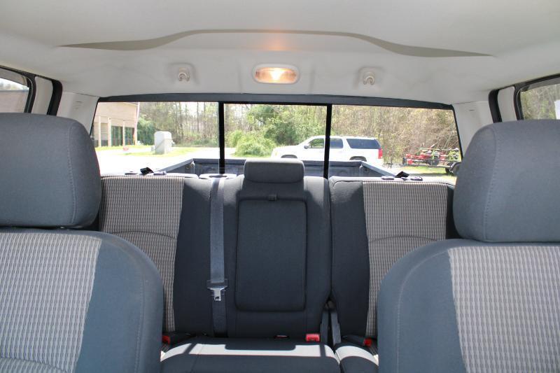 RAM 3500 SLT Crew Cab LWB 4WD DRW 2012