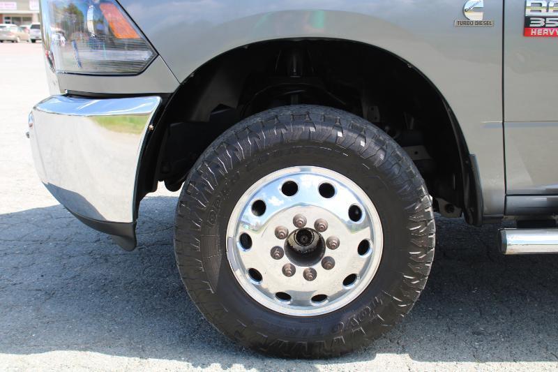 RAM 3500 SLT Crew Cab LWB 4WD DRW 2012