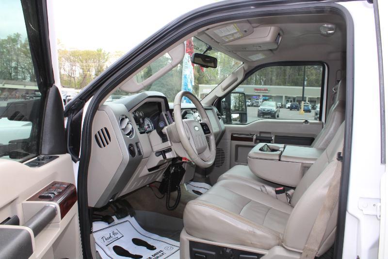 Ford F-450 SD Lariat Crew Cab 4WD DRW 2010