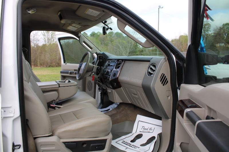 Ford F-450 SD Lariat Crew Cab 4WD DRW 2010