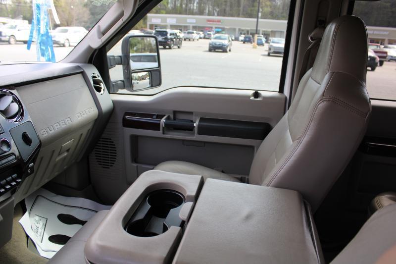 Ford F-450 SD Lariat Crew Cab 4WD DRW 2010