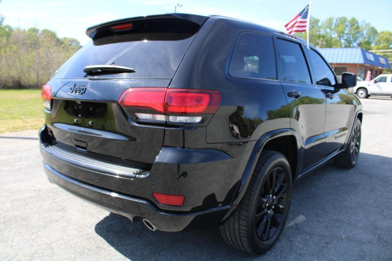 Jeep Grand Cherokee Laredo 2018