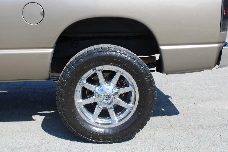 Dodge Ram 2500 Laramie Mega Cab 4WD 2006