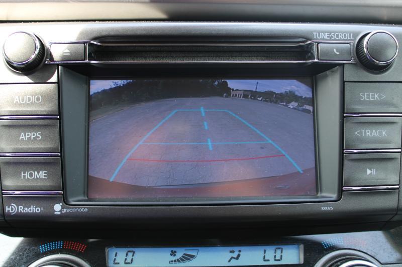 Toyota RAV4 XLE FWD 2014