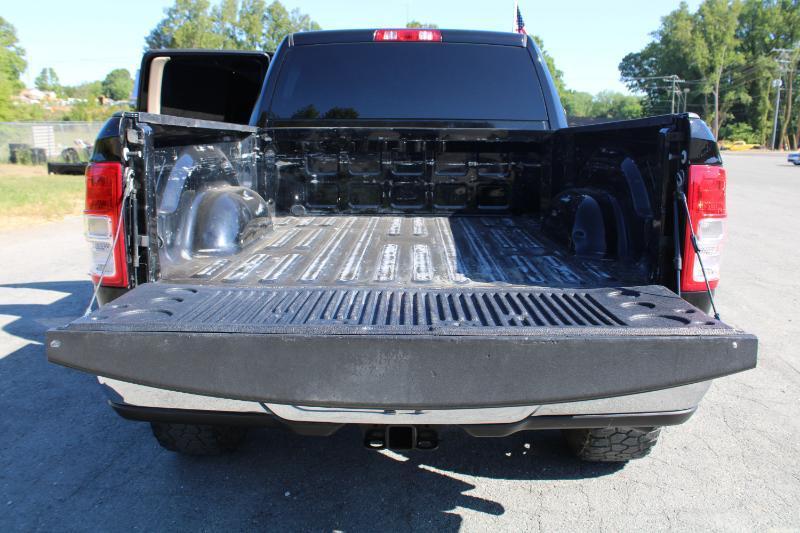 RAM 2500 Big Horn Crew Cab 4WD SWB 2019