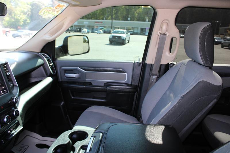 RAM 2500 Big Horn Crew Cab 4WD SWB 2019