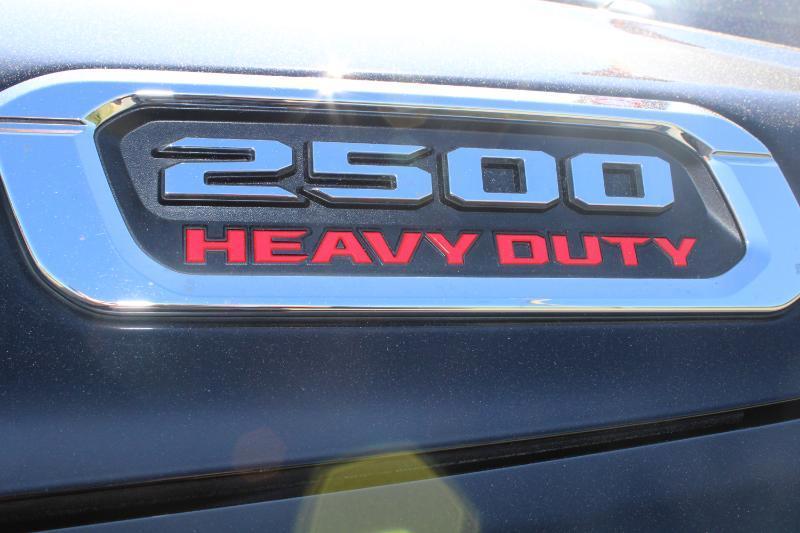 RAM 2500 Big Horn Crew Cab 4WD SWB 2019