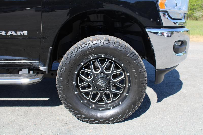 RAM 2500 Big Horn Crew Cab 4WD SWB 2019