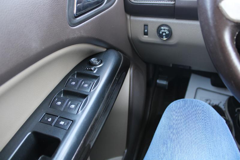 GMC Canyon SLT Crew Cab 2WD Short Box 2015