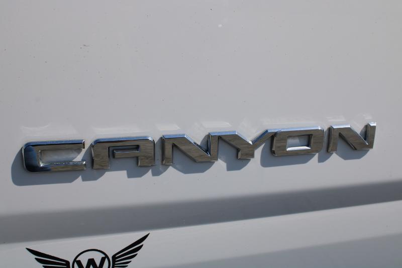 GMC Canyon SLT Crew Cab 2WD Short Box 2015