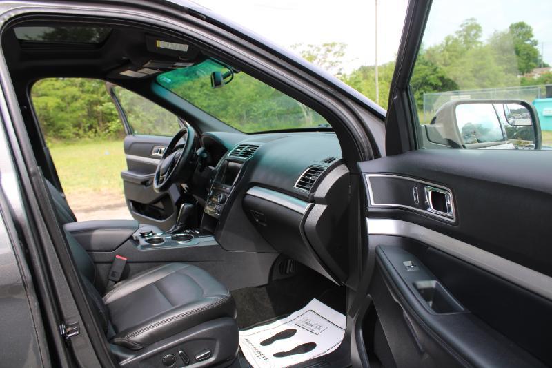 Ford Explorer XLT 4WD 2016