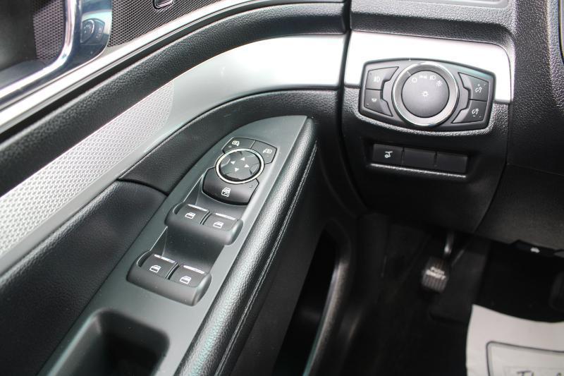 Ford Explorer XLT 4WD 2016