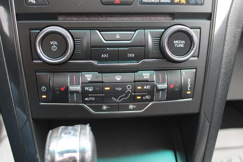 Ford Explorer XLT 4WD 2016