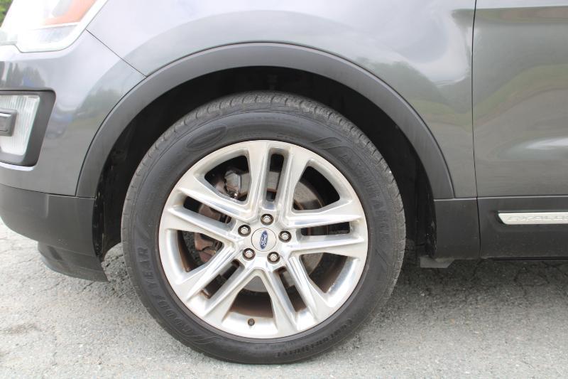 Ford Explorer XLT 4WD 2016