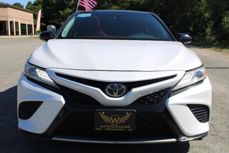 Toyota Camry XSE V6 2019