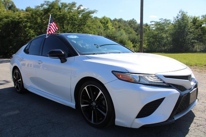 Toyota Camry XSE V6 2019