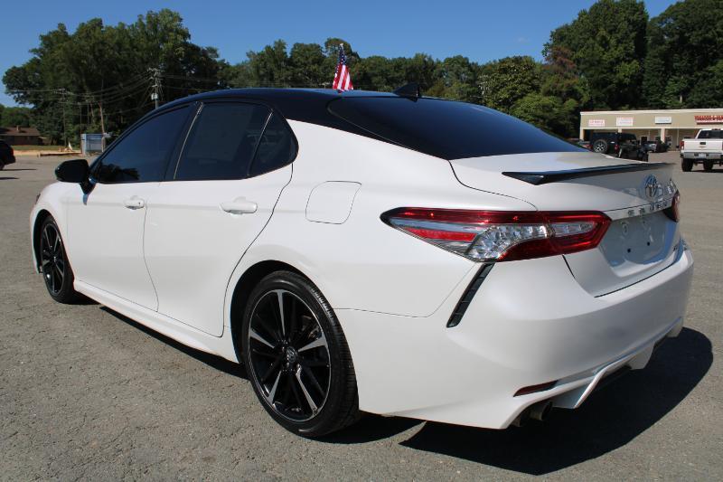 Toyota Camry XSE V6 2019