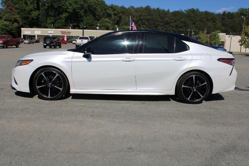 Toyota Camry XSE V6 2019