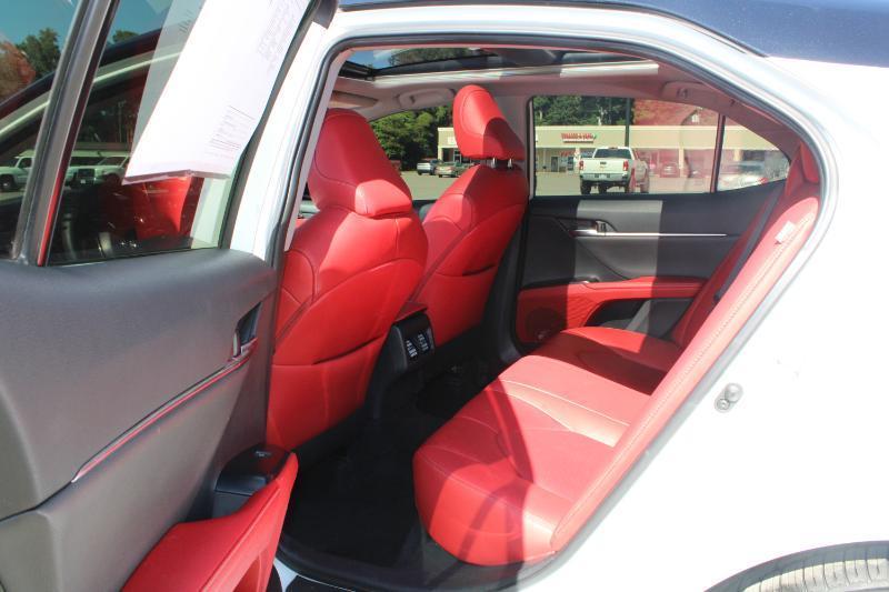 Toyota Camry XSE V6 2019