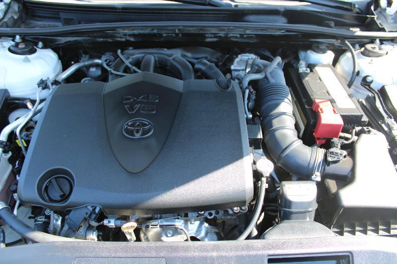 Toyota Camry XSE V6 2019