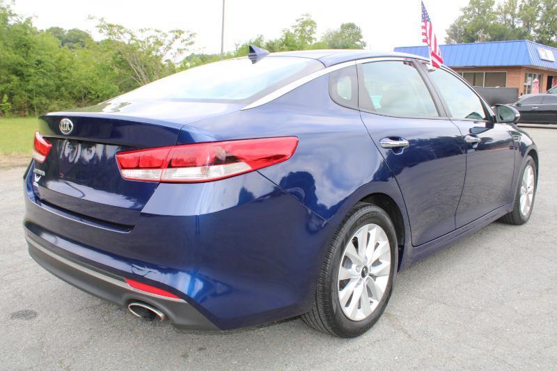 Kia Optima LX 2016