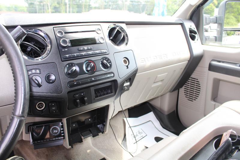 Ford F-350 SD XLT Crew Cab 4WD 2010