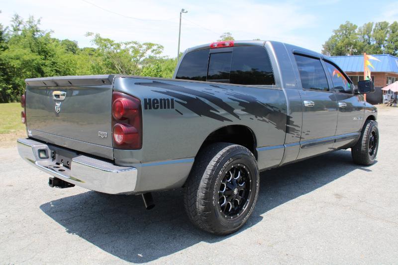 Dodge Ram 1500 SLT Mega Cab 2WD 2007