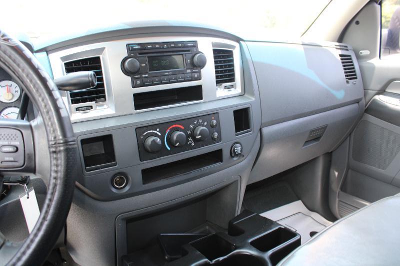 Dodge Ram 1500 SLT Mega Cab 2WD 2007