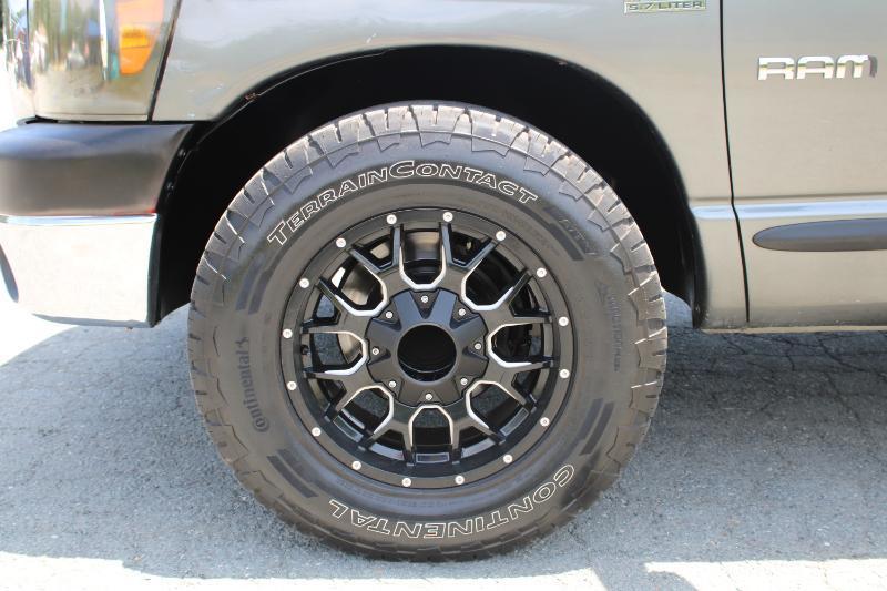 Dodge Ram 1500 SLT Mega Cab 2WD 2007