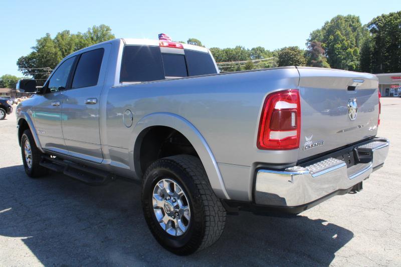 RAM 2500 Laramie Crew Cab SWB 4WD 2021