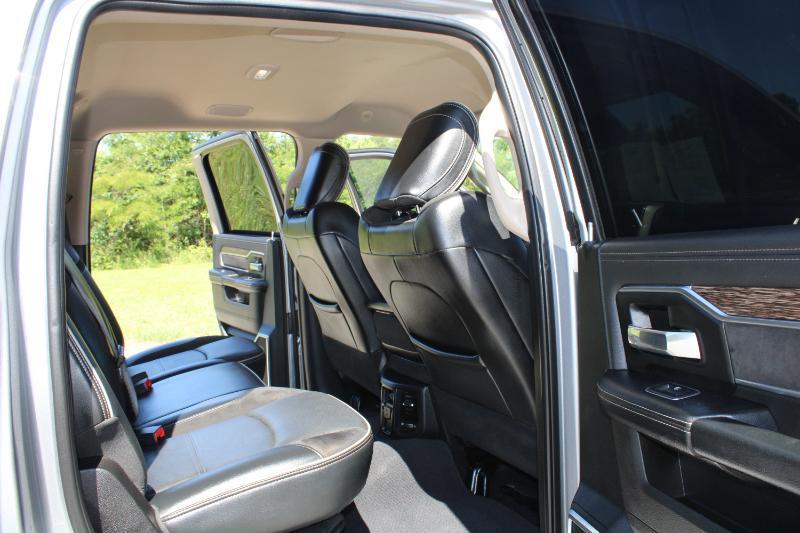 RAM 2500 Laramie Crew Cab SWB 4WD 2021