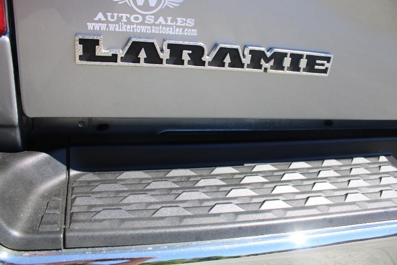 RAM 2500 Laramie Crew Cab SWB 4WD 2021